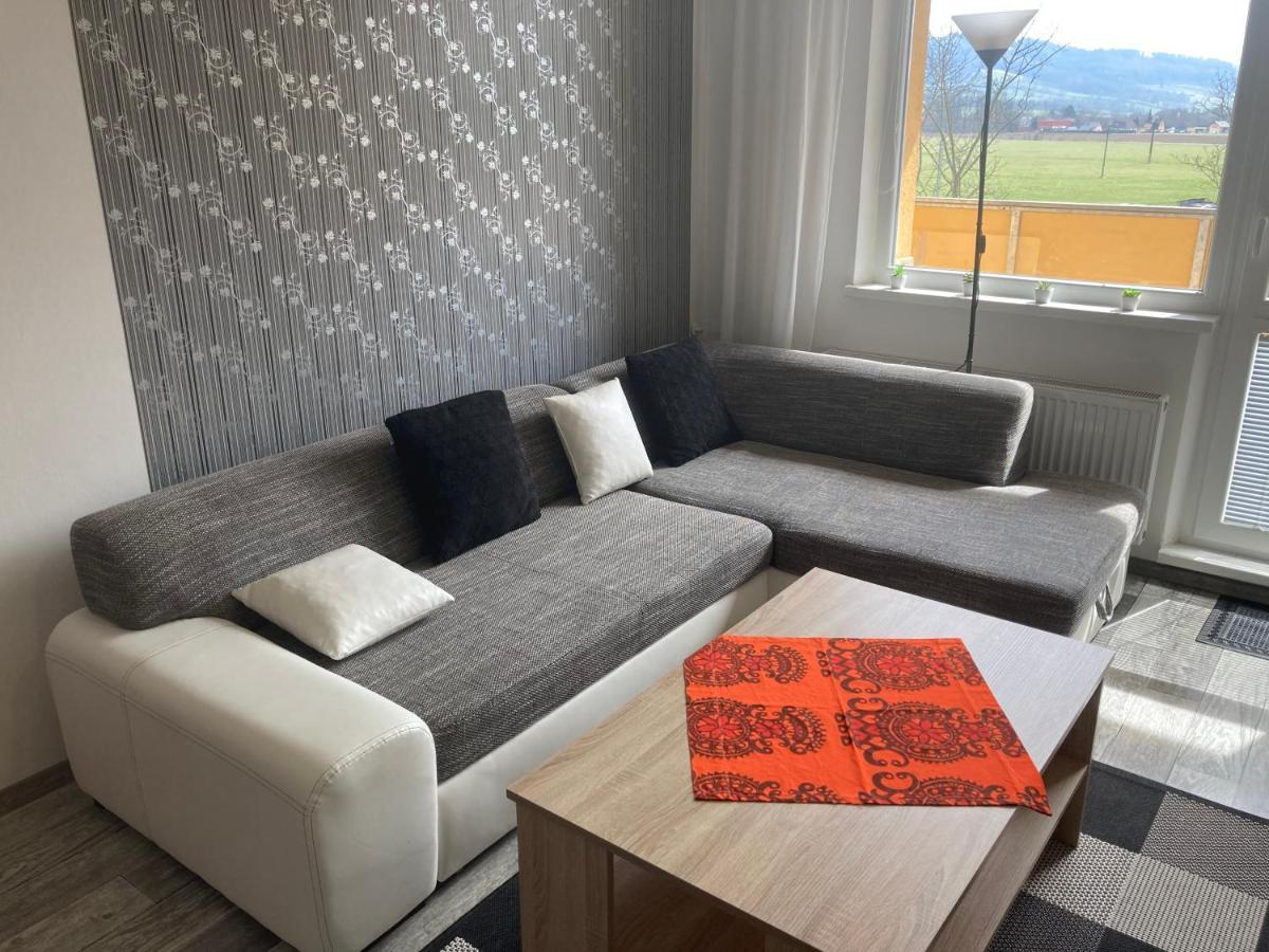 Apartman Ve Velkych Losinach Velke Losiny Bagian luar foto